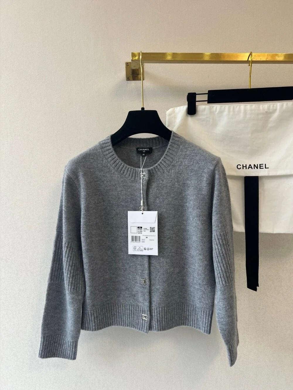 CHANEL Gray Cashmere Crewneck Cardigan